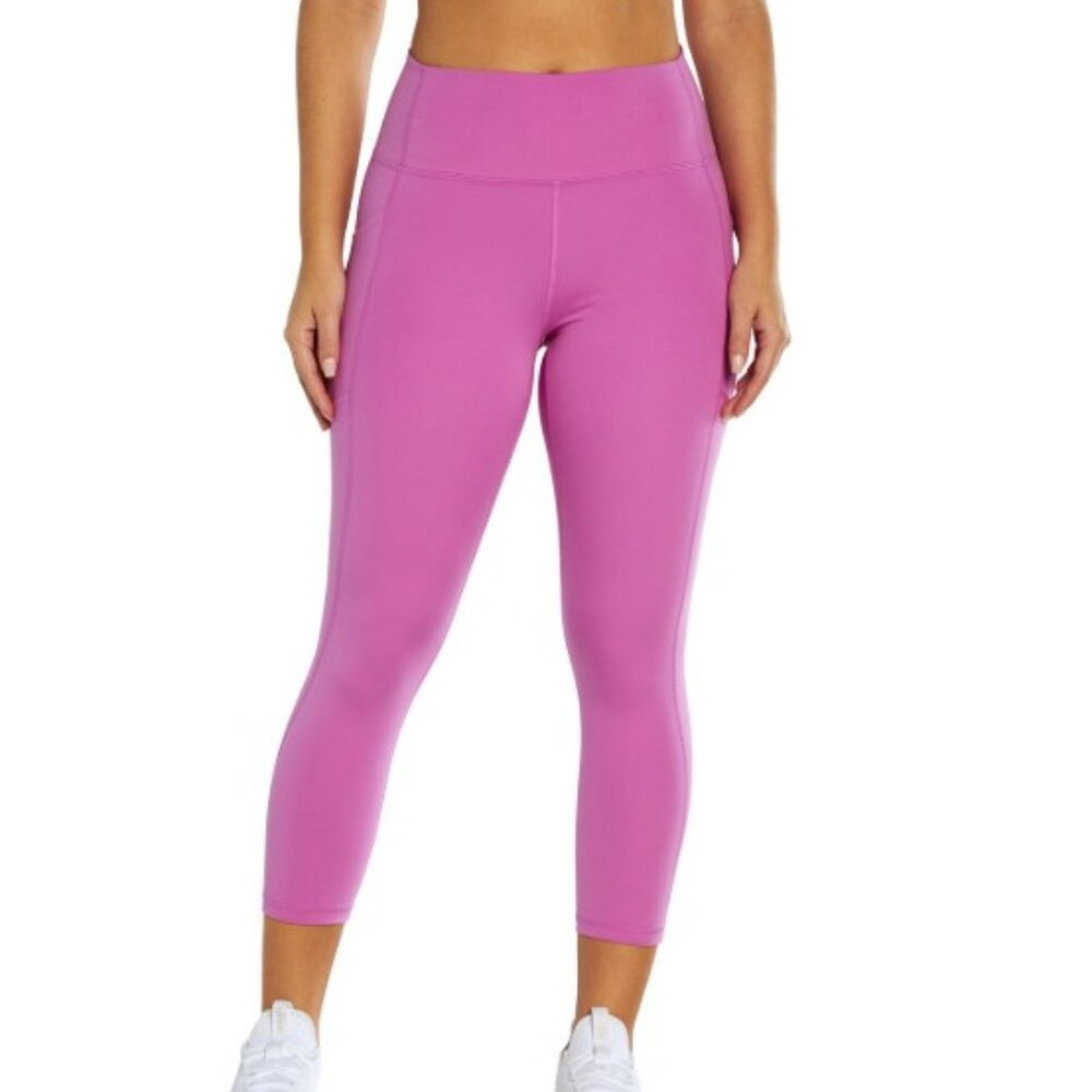 Brand New Ladies GapFit Pink Cropped Leggings.